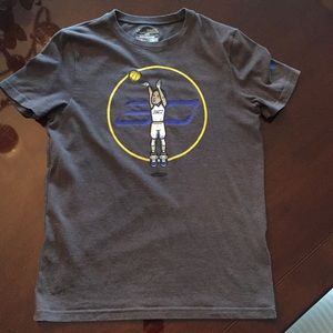 BOYS under Armour YMD MEDIUM Steph Curry T-shirt